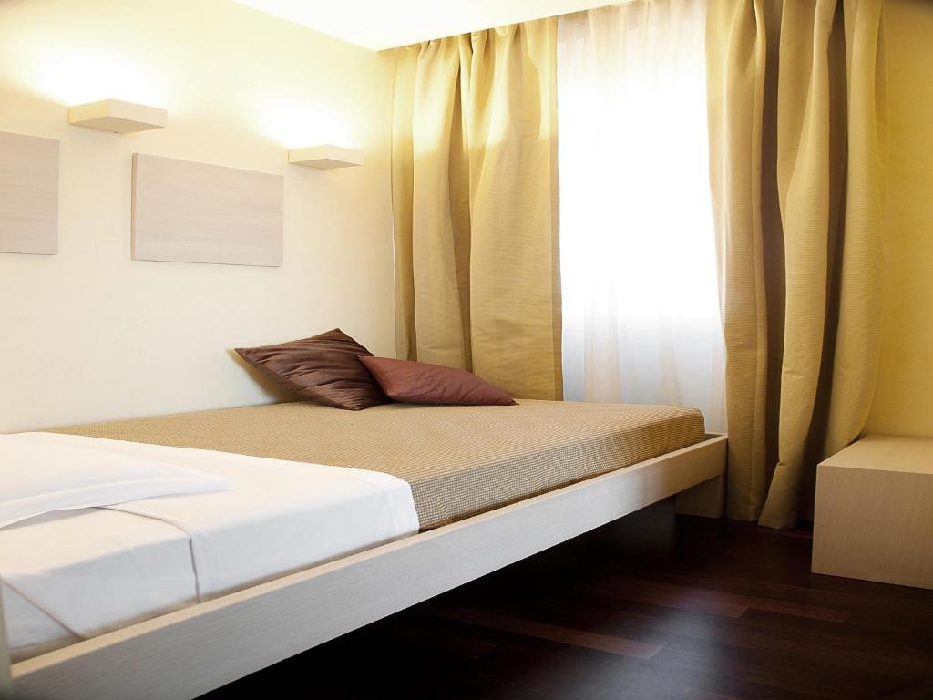 City Hotel Varese Luaran gambar