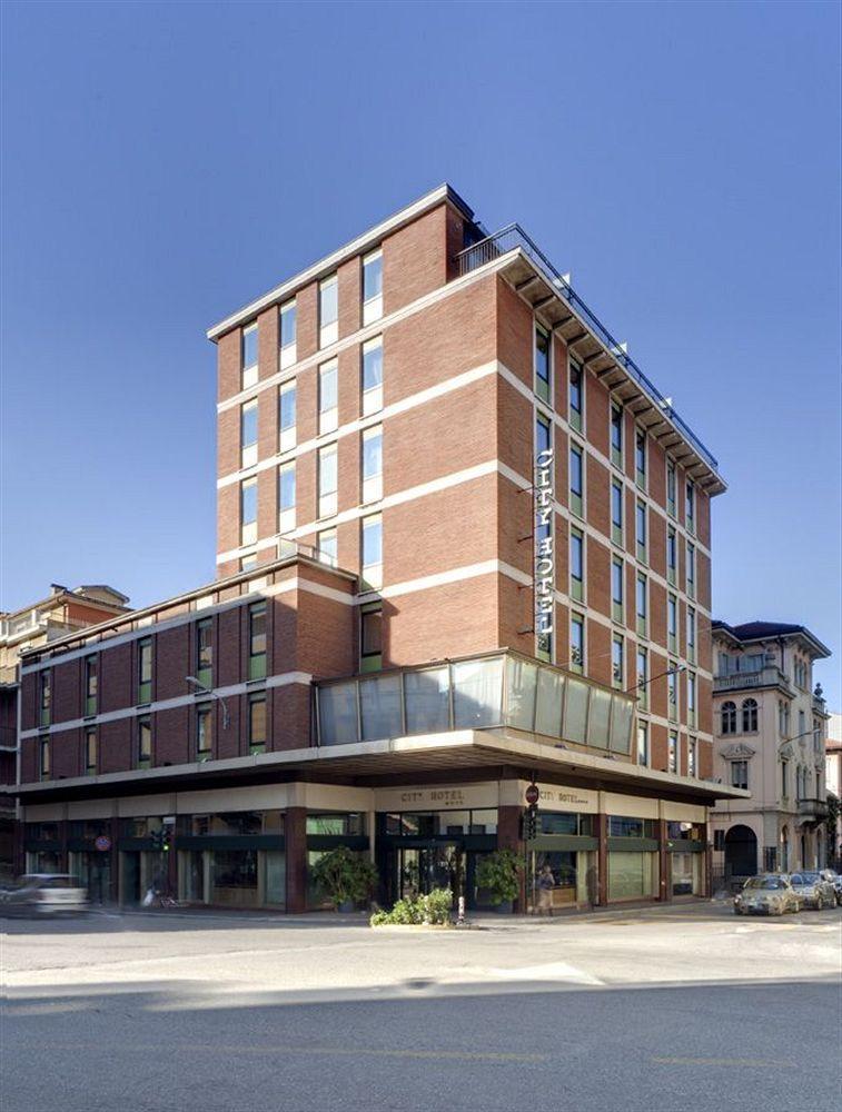 City Hotel Varese Luaran gambar