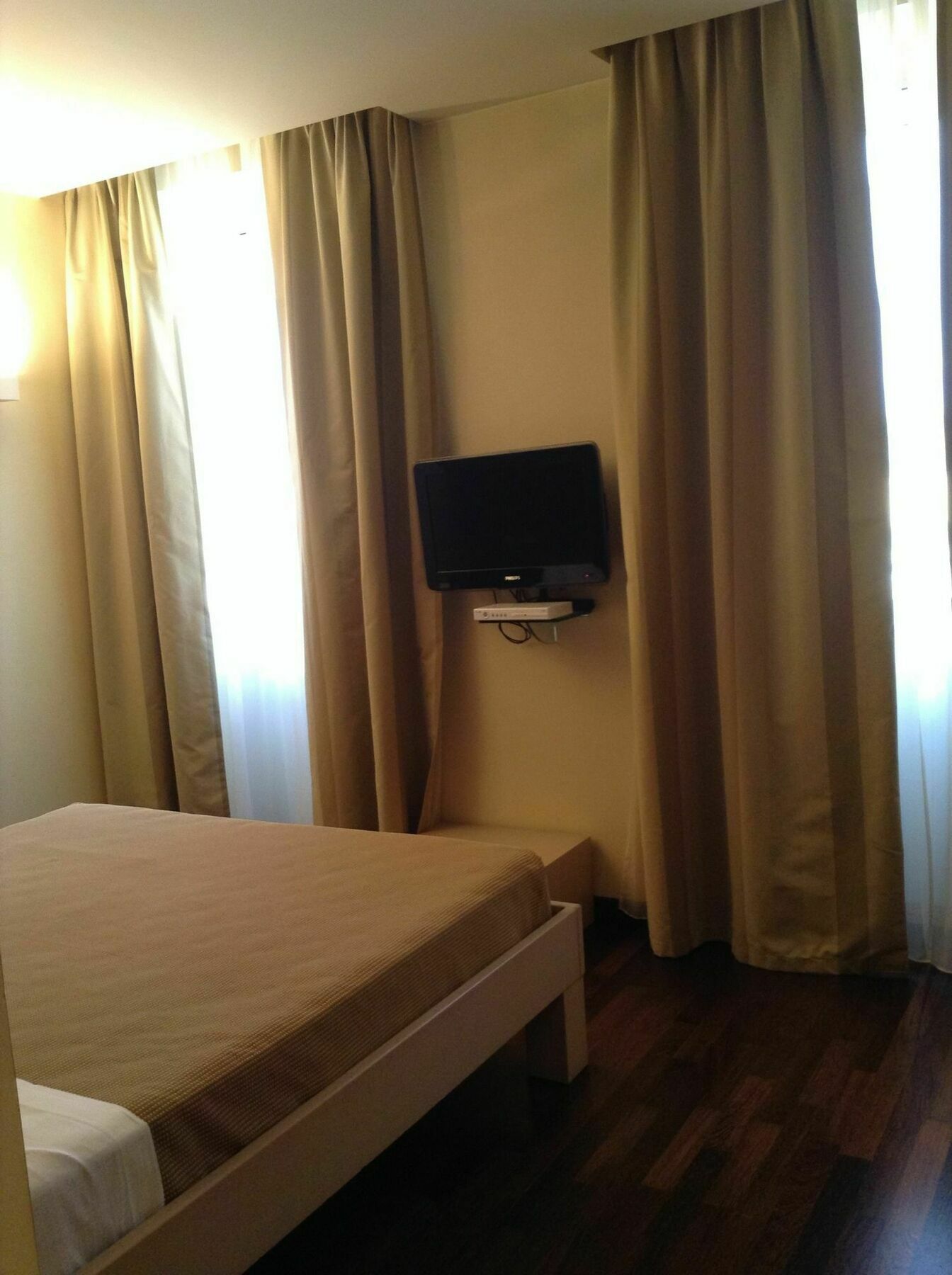 City Hotel Varese Luaran gambar