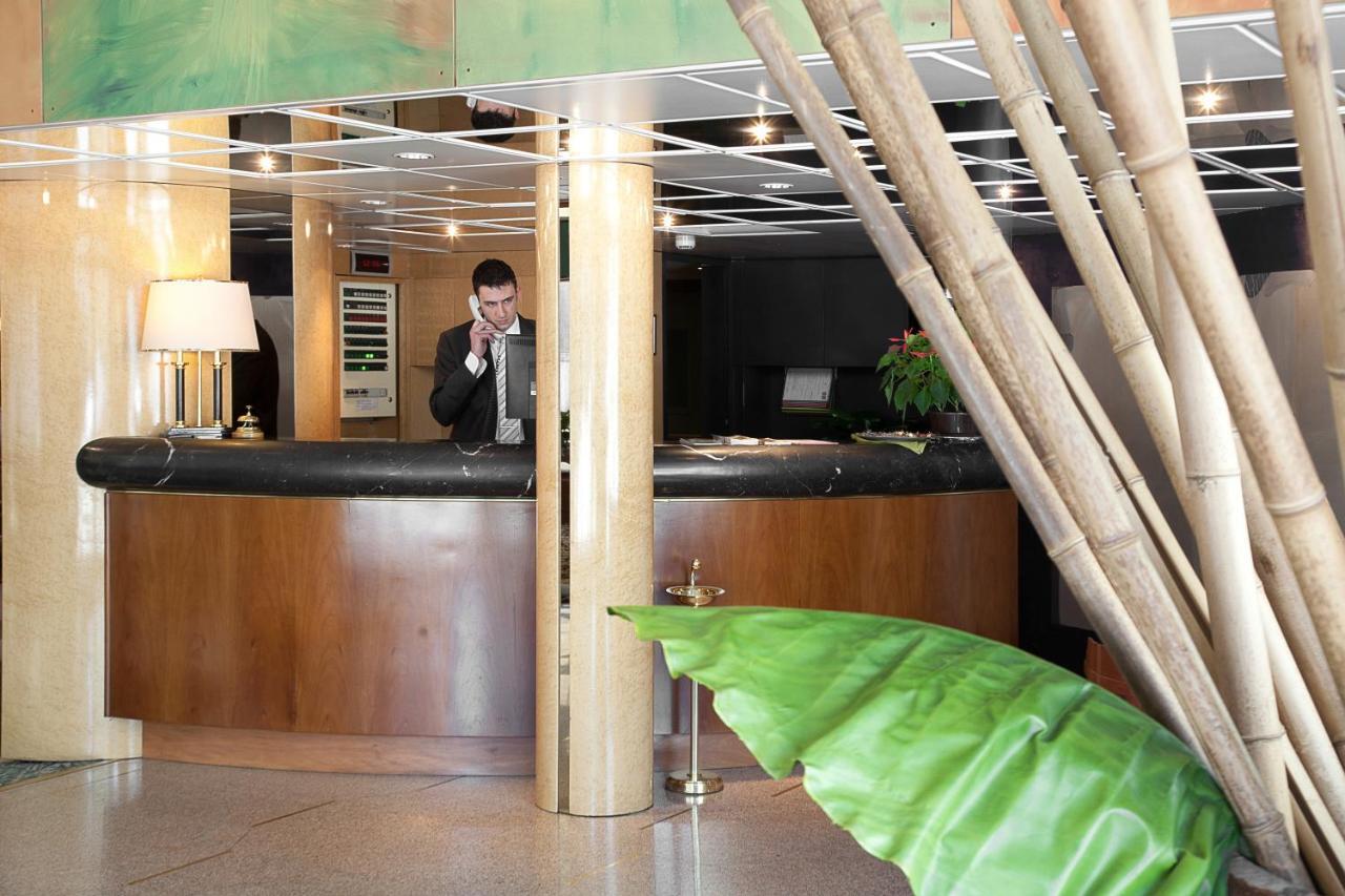 City Hotel Varese Luaran gambar